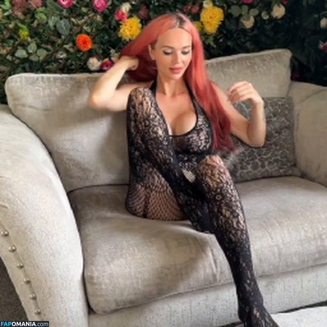 Jasmine James / jasminejames2077 / jasminejamesxx1 Nude OnlyFans  Leaked Photo #5