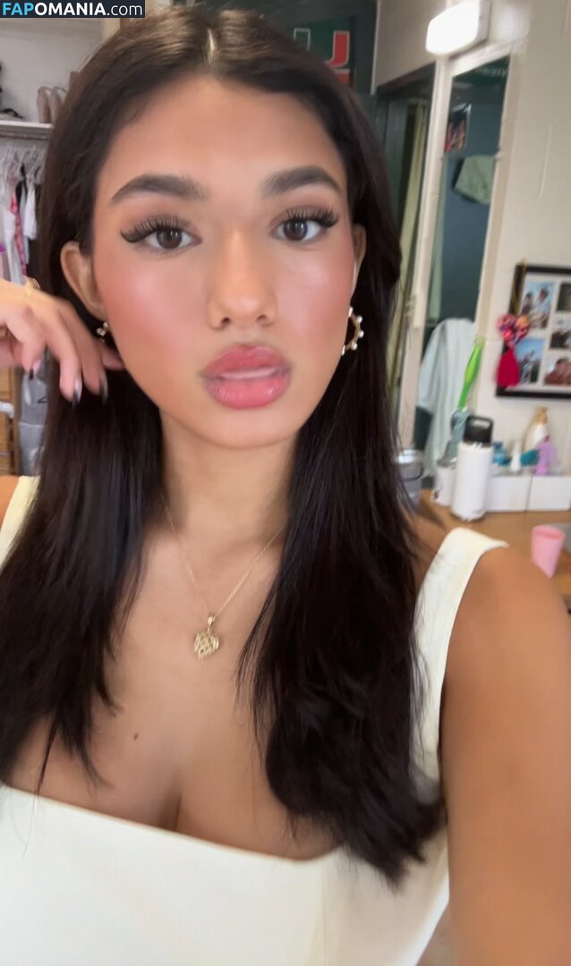jasmine_lillyyy / jasmine_lillyyyy Nude OnlyFans  Leaked Photo #39