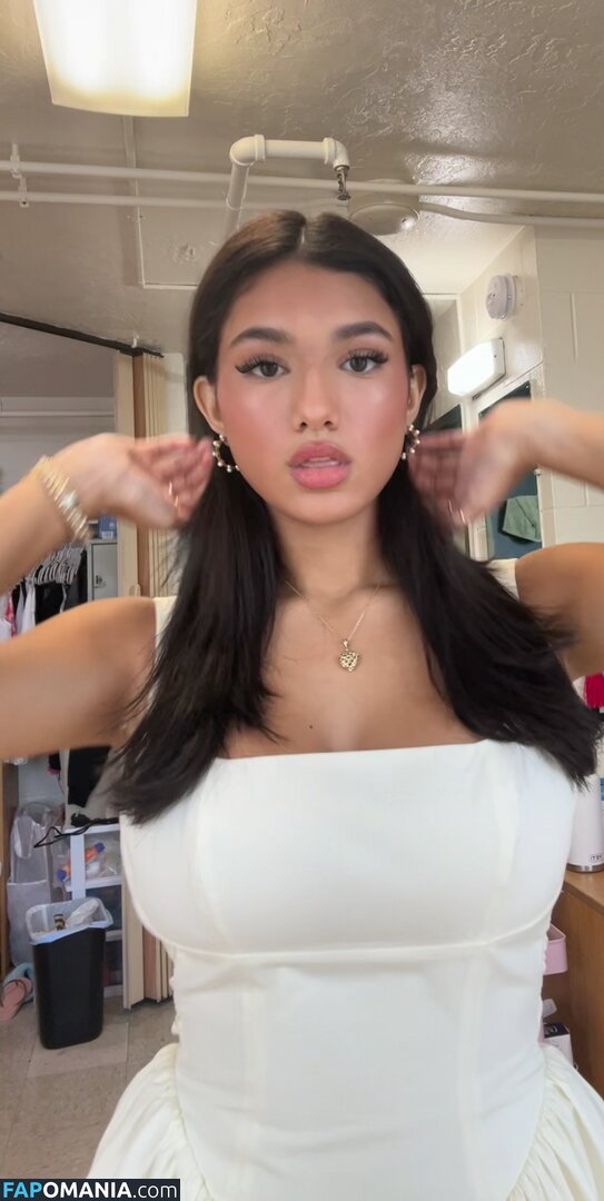 jasmine_lillyyy / jasmine_lillyyyy Nude OnlyFans  Leaked Photo #40