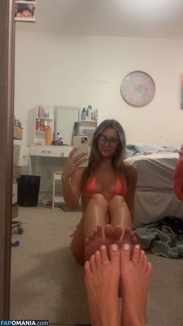 Jasmine.Stanger / LittleLilly18 / jasminestanger07 Nude OnlyFans  Leaked Photo #4