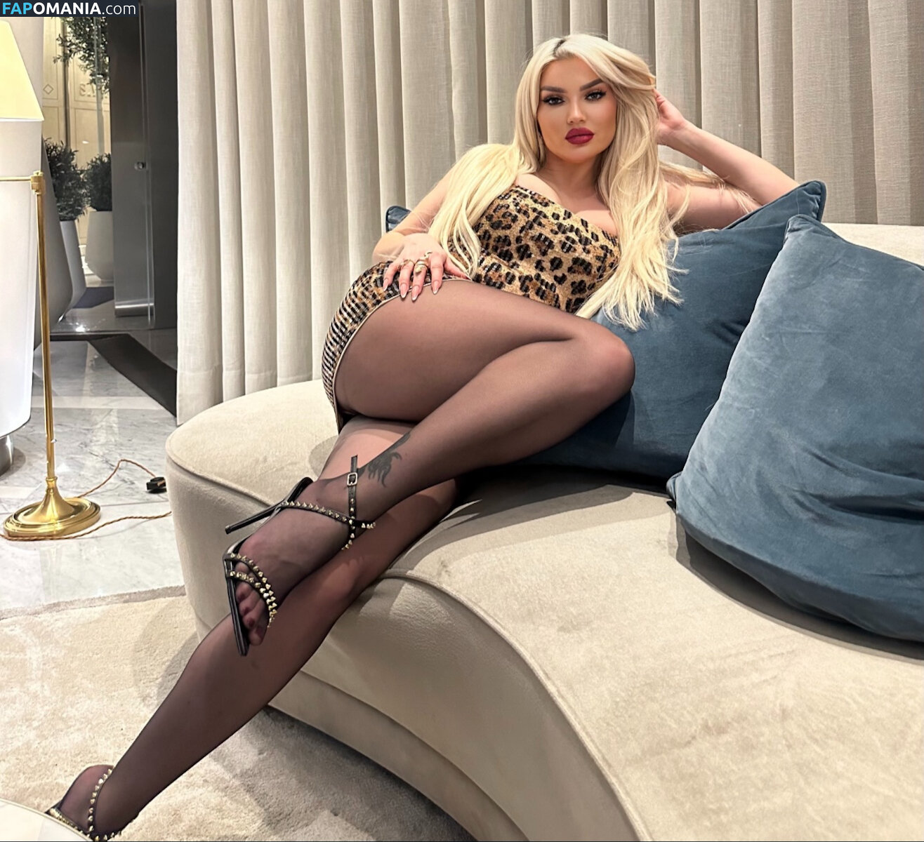 Jelena Savic / jelena_unikat Nude OnlyFans  Leaked Photo #6