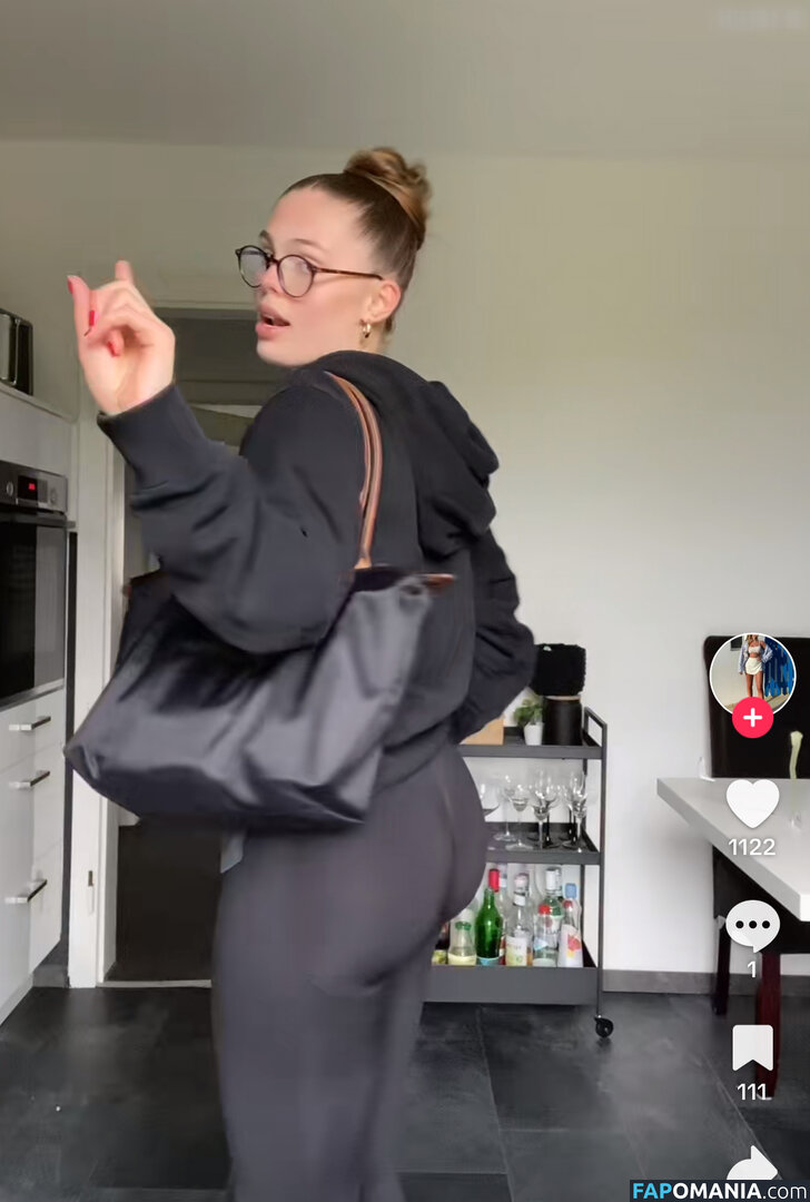 Jelle Karbstein / Jellefeline / jelenajensen Nude OnlyFans  Leaked Photo #158