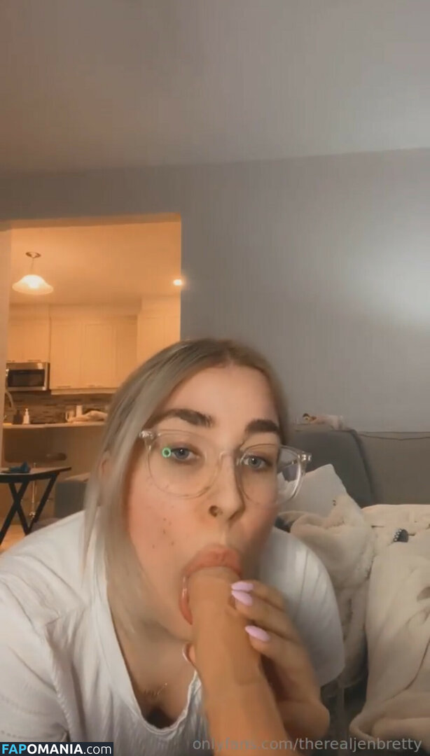 Jen Brett / JenBretty / therealjenbretty Nude OnlyFans  Leaked Photo #228