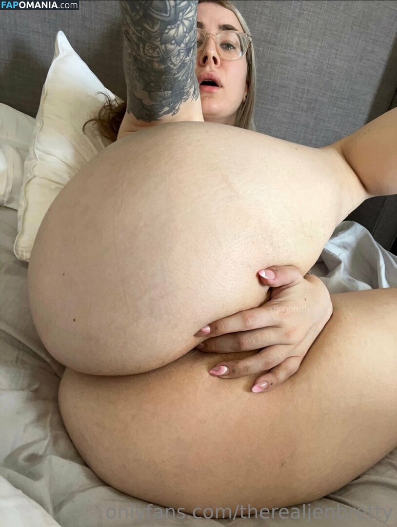 Jen Brett / JenBretty / therealjenbretty Nude OnlyFans  Leaked Photo #811