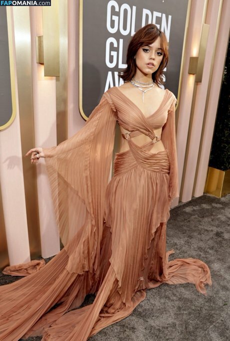 Jenna Ortega / Page / jennaortega Nude OnlyFans  Leaked Photo #67