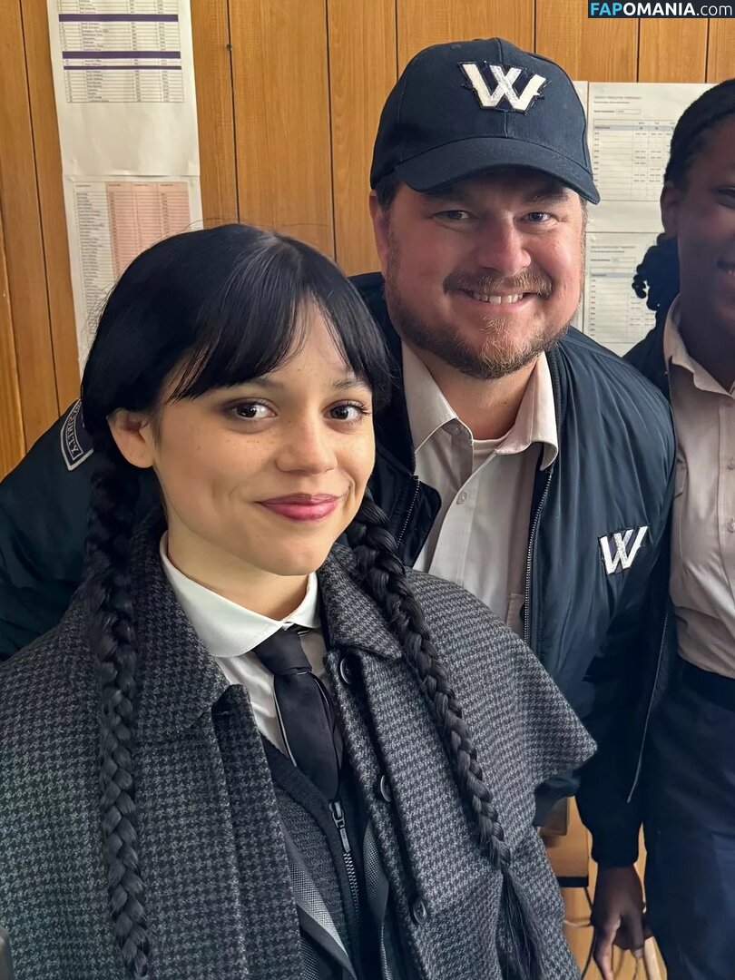 Jenna Ortega / Page / jennaortega Nude OnlyFans  Leaked Photo #1689