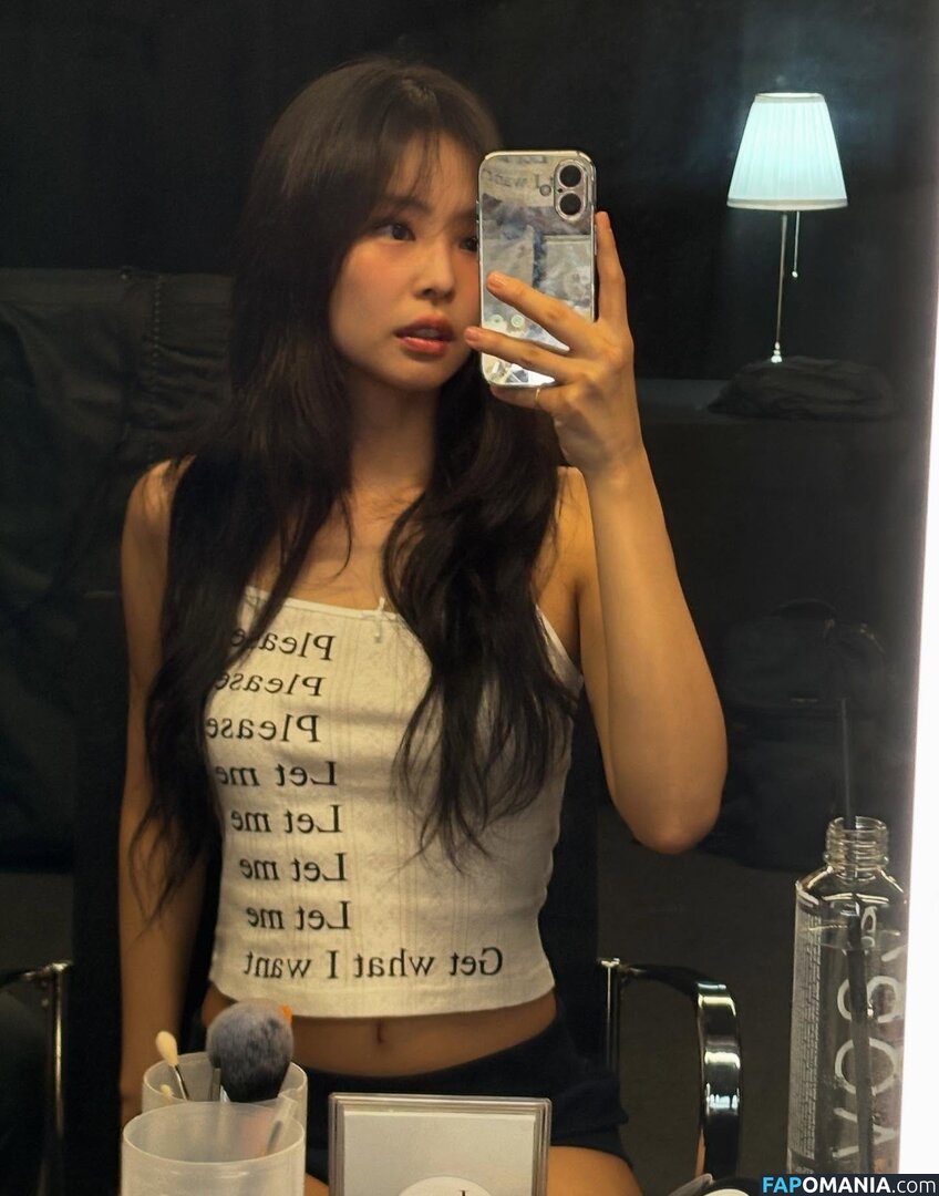 Blackpink / Jennie | BLΛƆKPIИK / jennierubyjane / sheflieshigh Nude OnlyFans  Leaked Photo #408