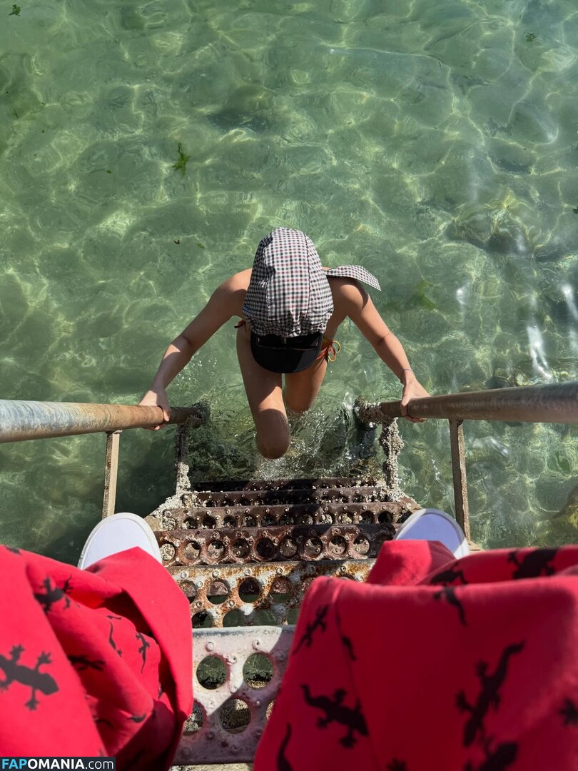 Blackpink / Jennie | BLΛƆKPIИK / jennierubyjane / sheflieshigh Nude OnlyFans  Leaked Photo #527