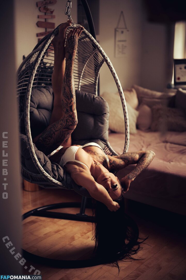 Jenny Pfeiffer Nude OnlyFans  Leaked Photo #3