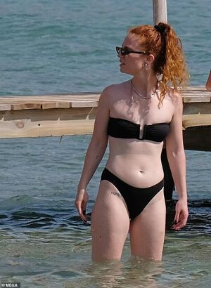 Jess Glynne