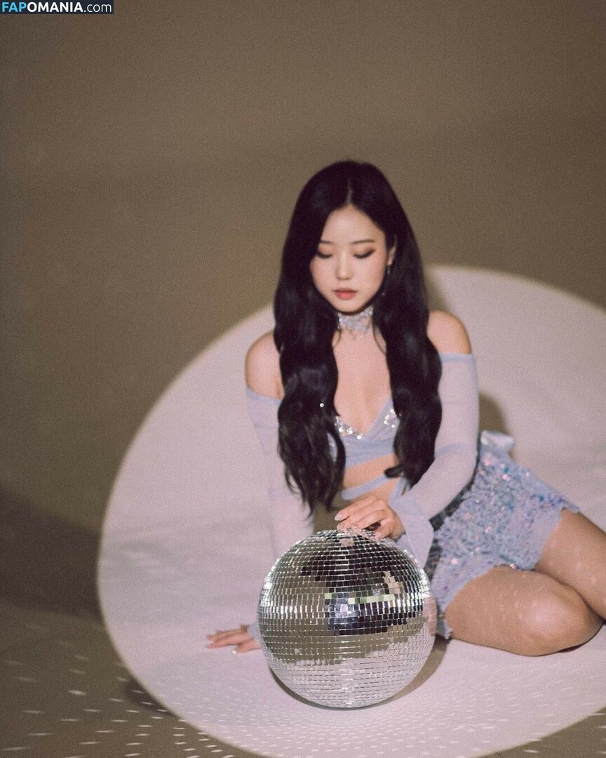 AGirlAndAGame / Jessica / h.yojeong / jessicahkim / jessicanigri Nude OnlyFans  Leaked Photo #29