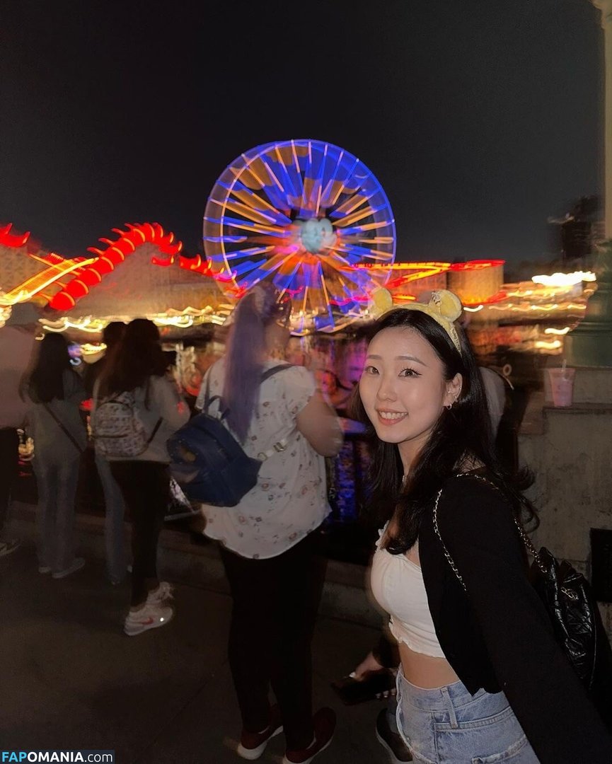 AGirlAndAGame / Jessica / h.yojeong / jessicahkim / jessicanigri Nude OnlyFans  Leaked Photo #63