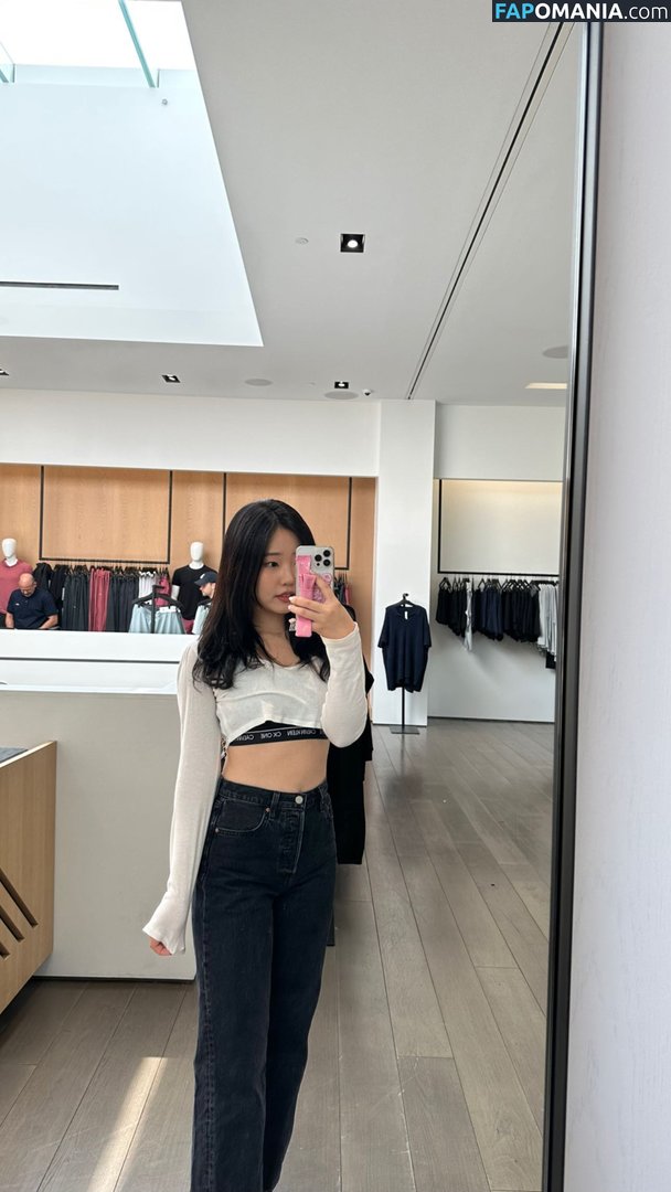 AGirlAndAGame / Jessica / h.yojeong / jessicahkim / jessicanigri Nude OnlyFans  Leaked Photo #78