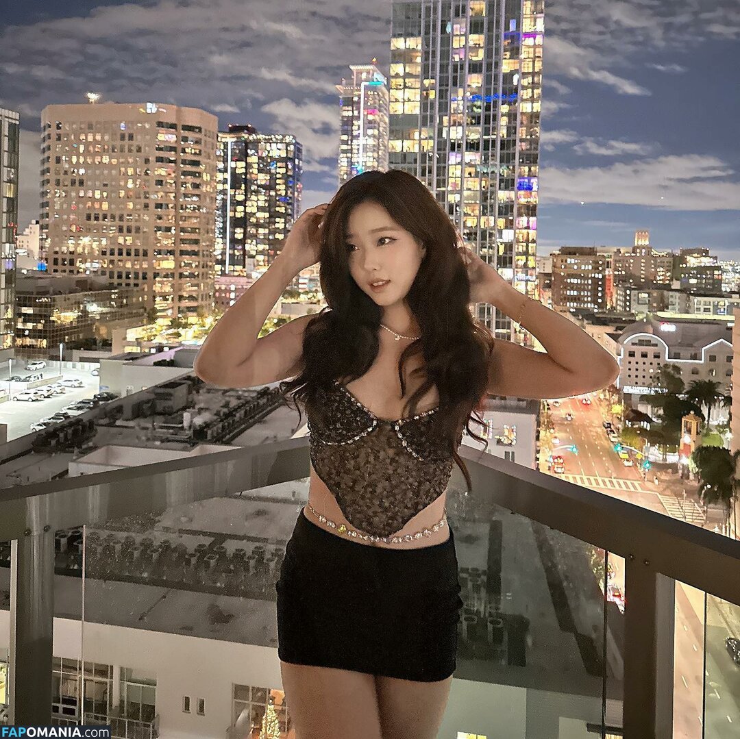 AGirlAndAGame / Jessica / h.yojeong / jessicahkim / jessicanigri Nude OnlyFans  Leaked Photo #161