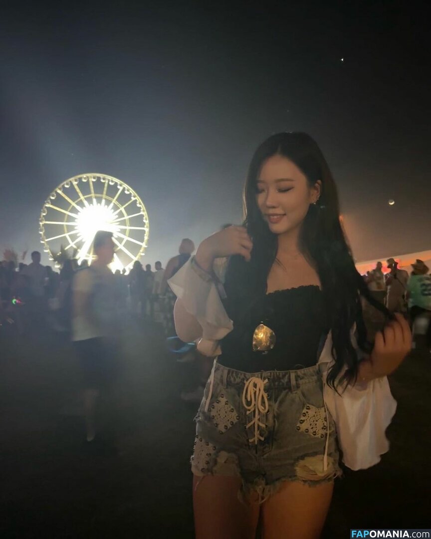 AGirlAndAGame / Jessica / h.yojeong / jessicahkim / jessicanigri Nude OnlyFans  Leaked Photo #260