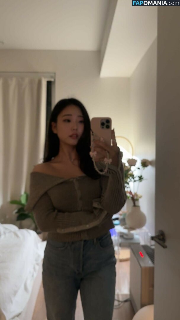 AGirlAndAGame / Jessica / h.yojeong / jessicahkim / jessicanigri Nude OnlyFans  Leaked Photo #367