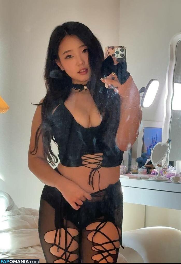 AGirlAndAGame / Jessica / h.yojeong / jessicahkim / jessicanigri Nude OnlyFans  Leaked Photo #690