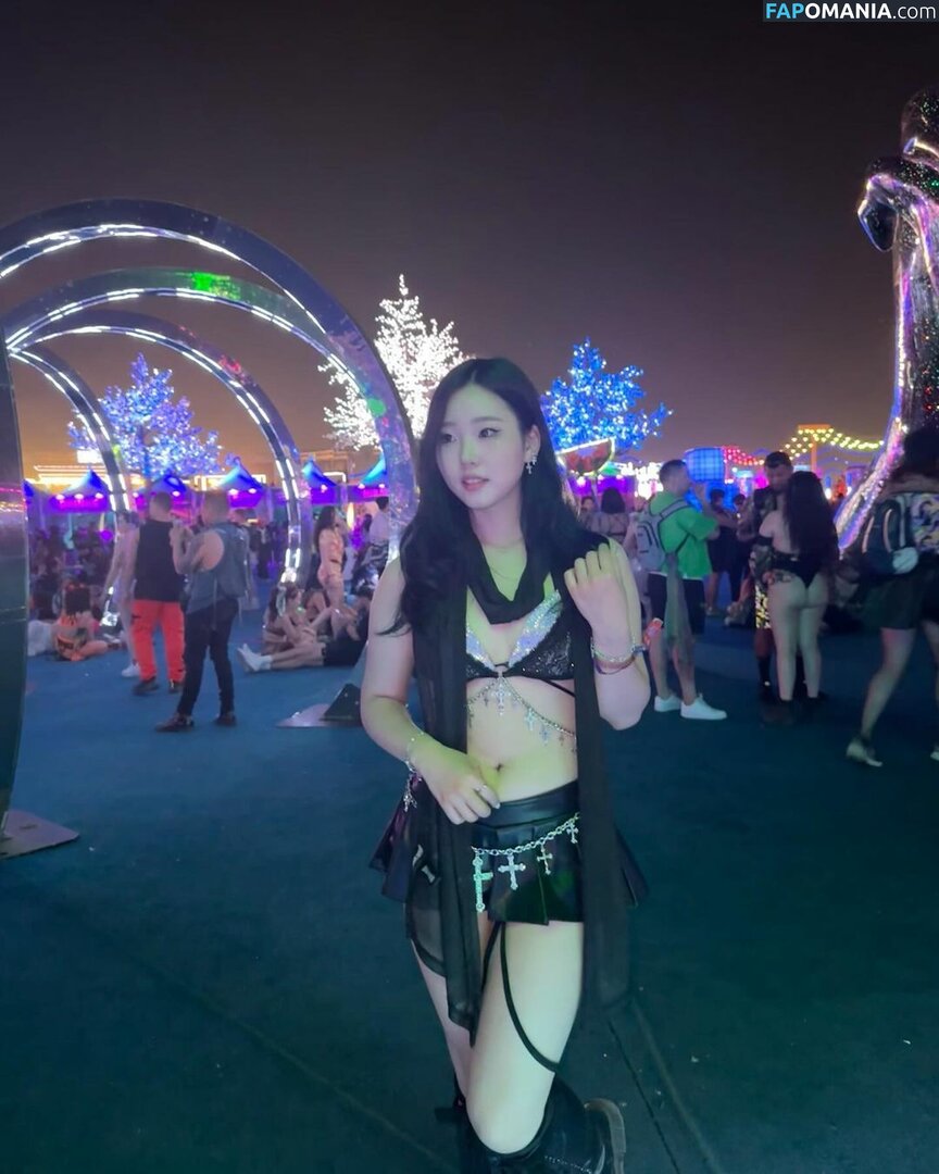 AGirlAndAGame / Jessica / h.yojeong / jessicahkim / jessicanigri Nude OnlyFans  Leaked Photo #718