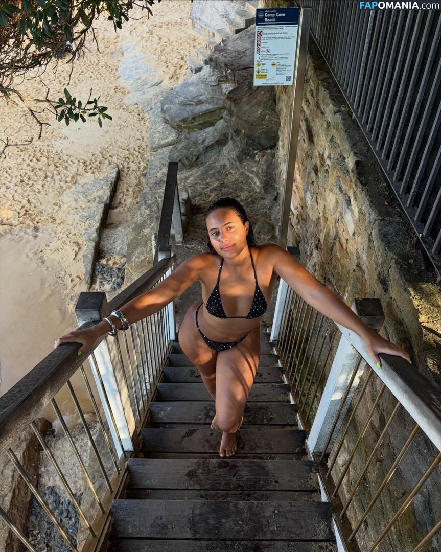 Jessicvpimentel Nude OnlyFans  Leaked Photo #2