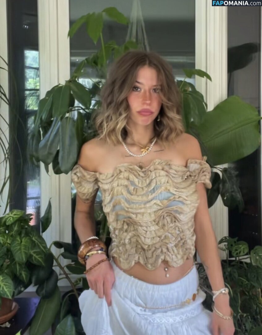 Jewlies.domain / julie.anne.19 Nude OnlyFans  Leaked Photo #1