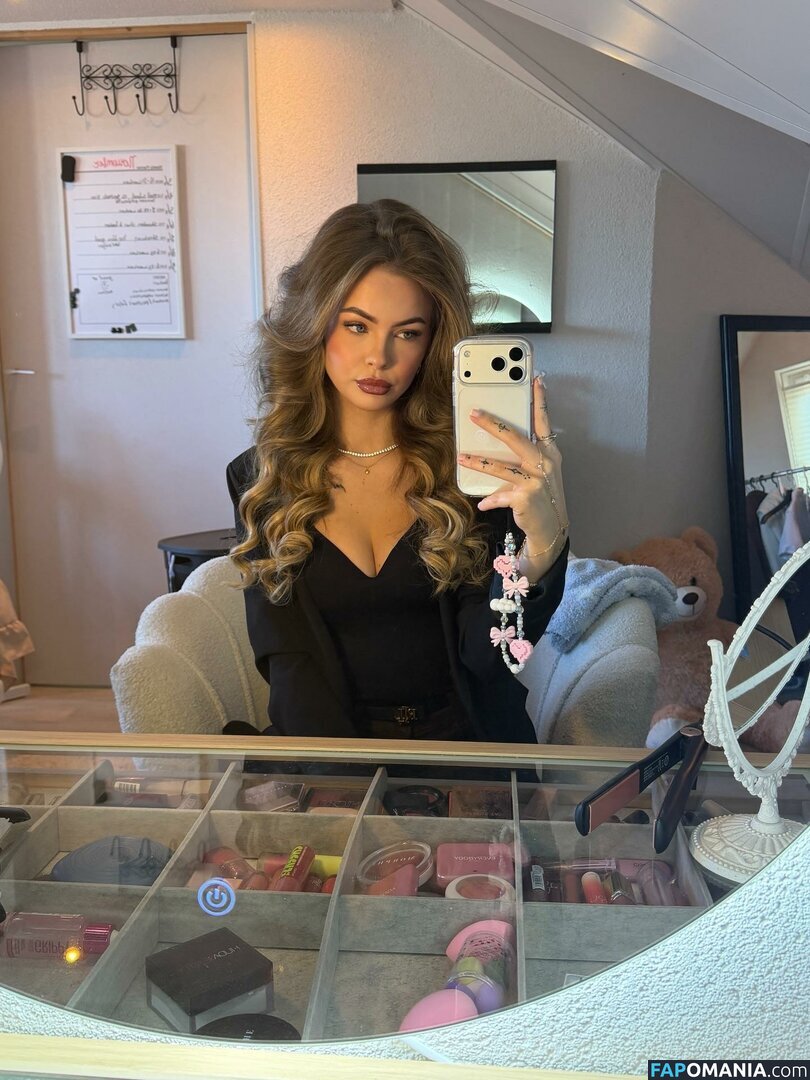 Jill van Hoof / jillgt_jillvanhoof / jillvanhoofx / jillvanhoofxx / jillx / 𝐽𝑖𝑙𝑙 𝑣𝑎𝑛 𝐻𝑜𝑜𝑓 Nude OnlyFans  Leaked Photo #6
