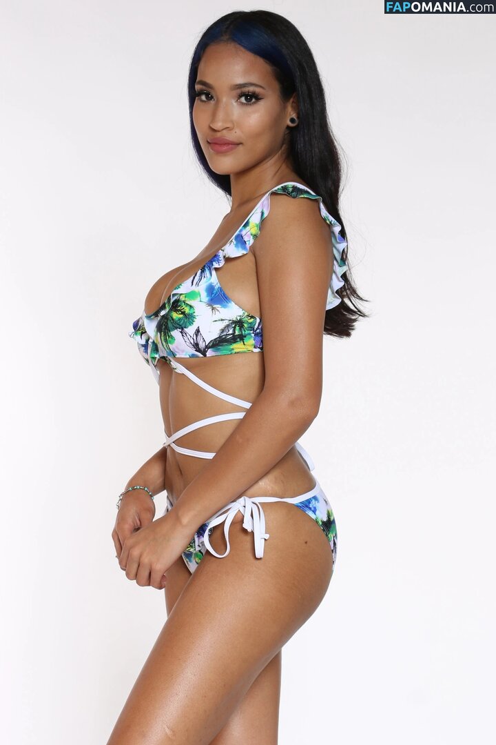 Jinna Cabrera / Jiuua Nude OnlyFans  Leaked Photo #57