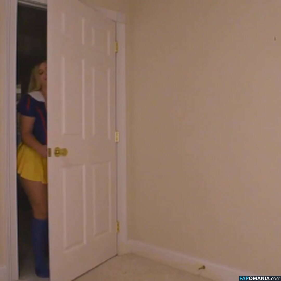 Jocelyn Baker / Jocybaker / jocelynellenbaker / jocibaker / naughtymilfjoci Nude OnlyFans  Leaked Photo #41