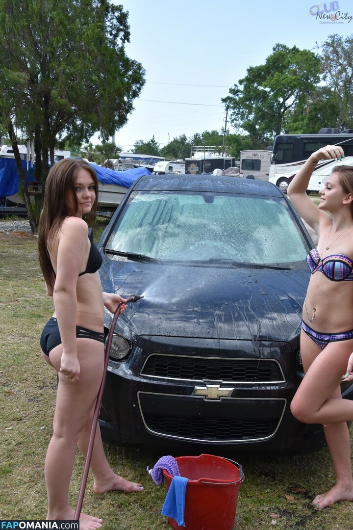 Joey White & Sami White / Twin Sisters / officialsamiwhite / xxxjoeywhite Nude OnlyFans  Leaked Photo #20