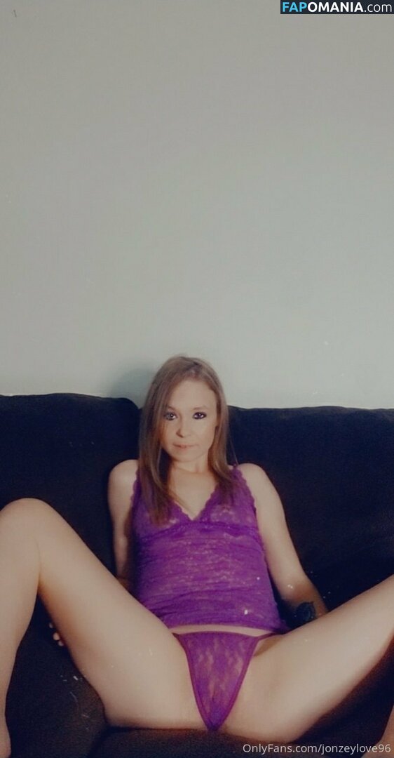 dezy_soca / jonzeylove96 Nude OnlyFans  Leaked Photo #28