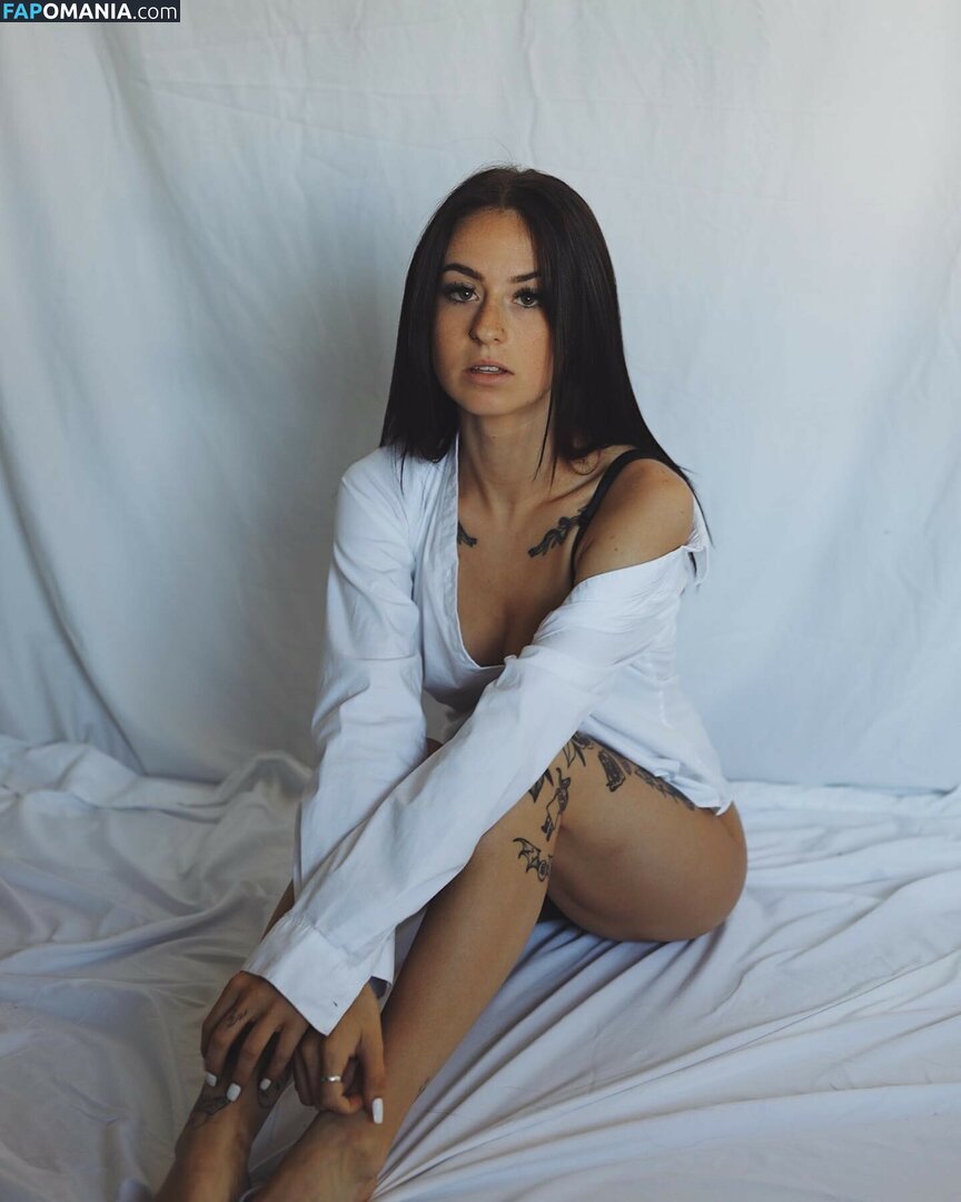 Jordan Nicole / jordannicol3 / jordanwaldner / jordxn.nicole Nude OnlyFans  Leaked Photo #3