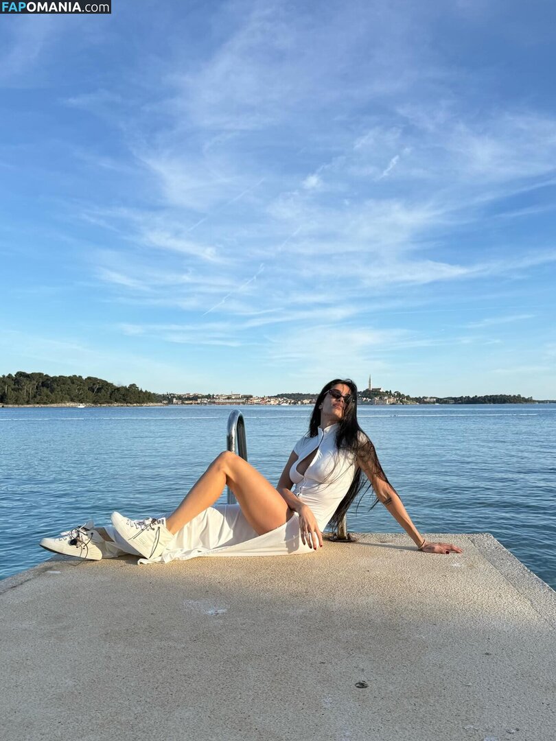 Jovana Djordjevic / callmelolita Nude OnlyFans  Leaked Photo #3