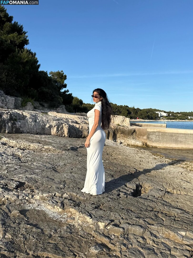 Jovana Djordjevic / callmelolita Nude OnlyFans  Leaked Photo #7