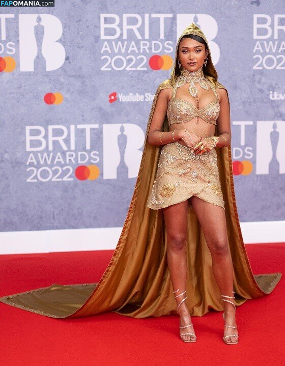 Joy Crookes / https: / joycrookes Nude OnlyFans  Leaked Photo #37