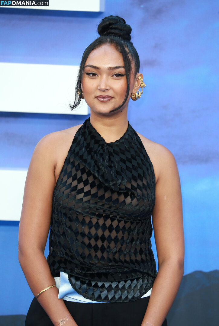 Joy Crookes / https: / joycrookes Nude OnlyFans  Leaked Photo #43