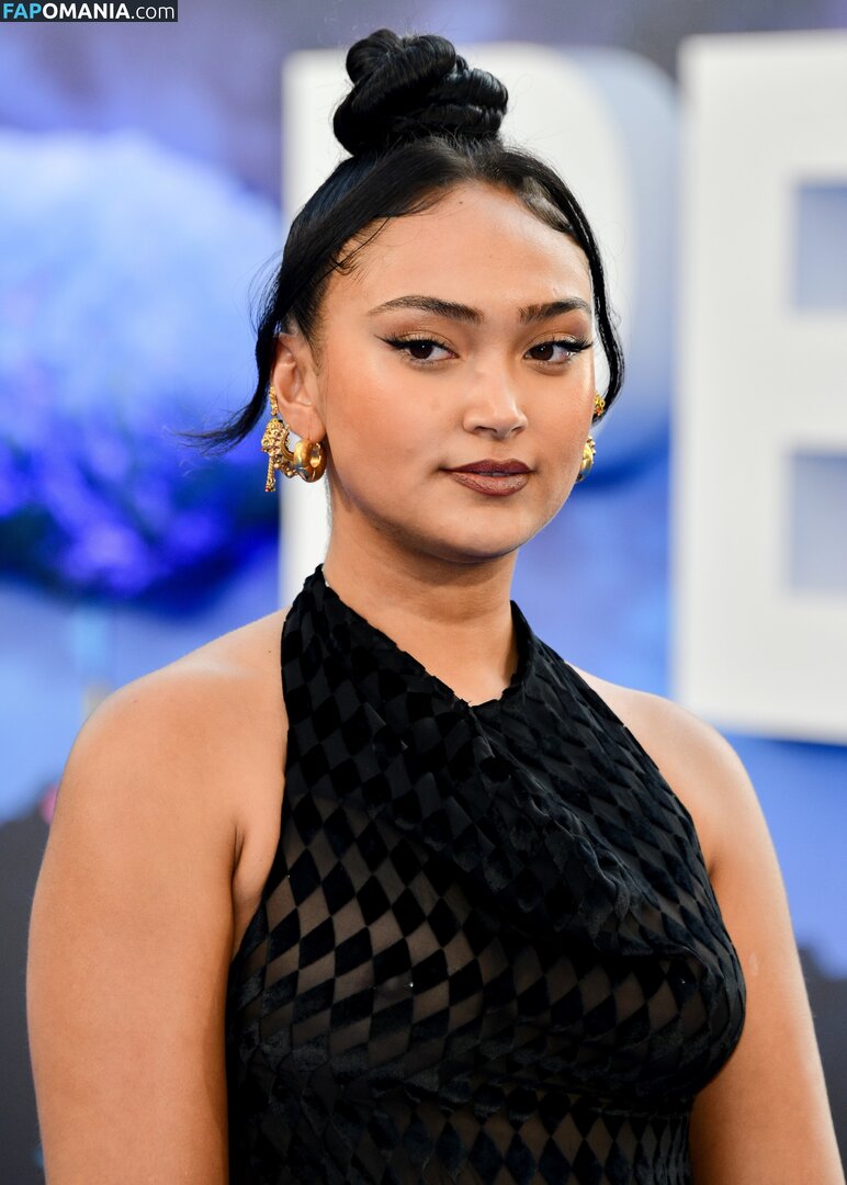 Joy Crookes / https: / joycrookes Nude OnlyFans  Leaked Photo #45