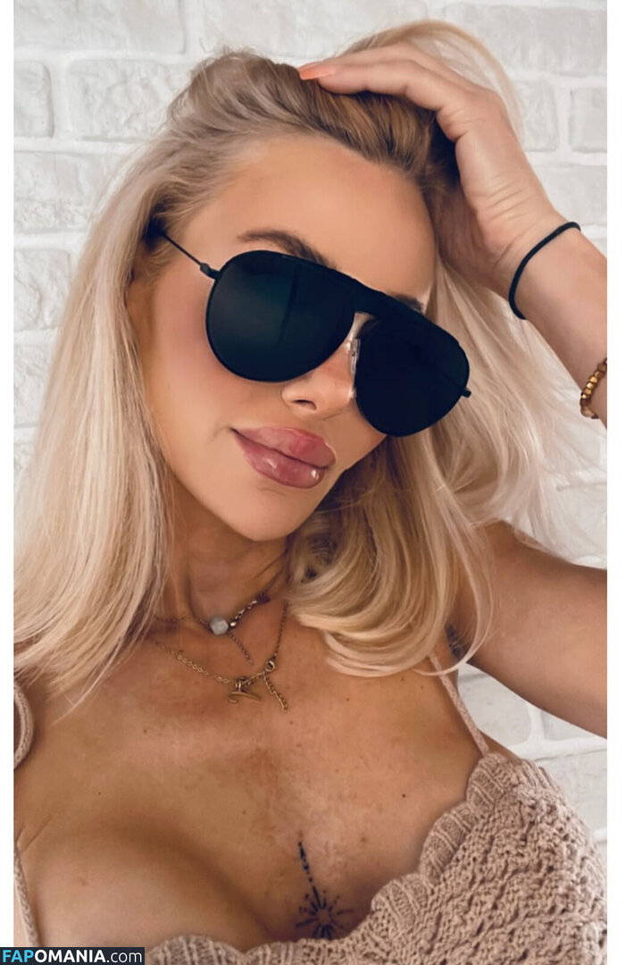 Judi_ooo / Judyta Olejnik / Polish Wonderwoman Nude OnlyFans  Leaked Photo #11