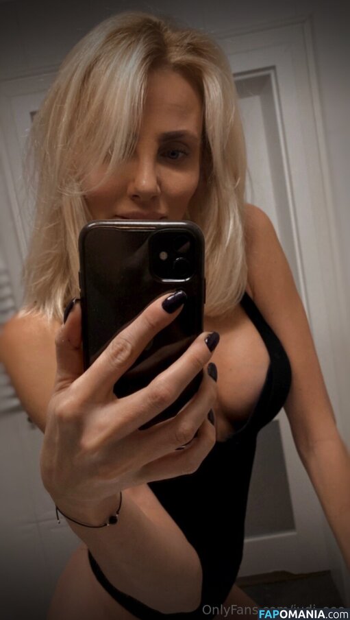 Judi_ooo / Judyta Olejnik / Polish Wonderwoman Nude OnlyFans  Leaked Photo #24
