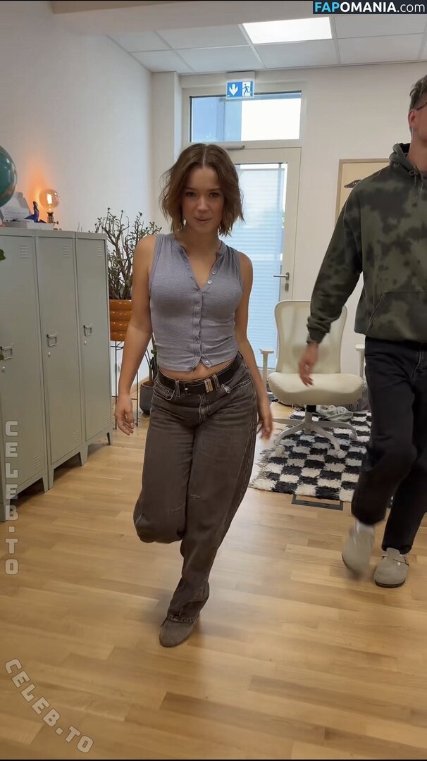Julia Beautx / JuliaBeautx / julia_beautx Nude OnlyFans  Leaked Photo #853