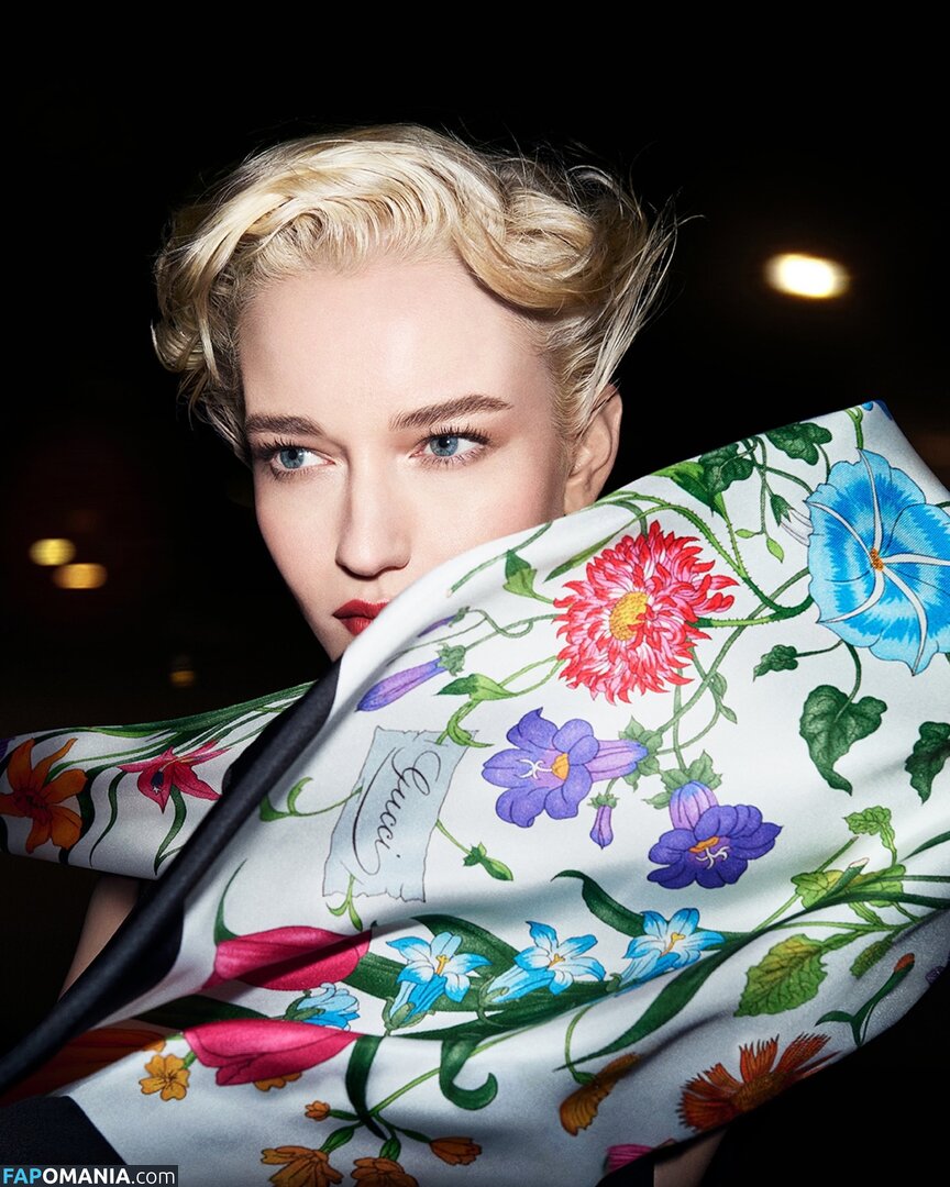 Julia Garner / juliagarnerofficial / ztyg_29 Nude OnlyFans  Leaked Photo #17