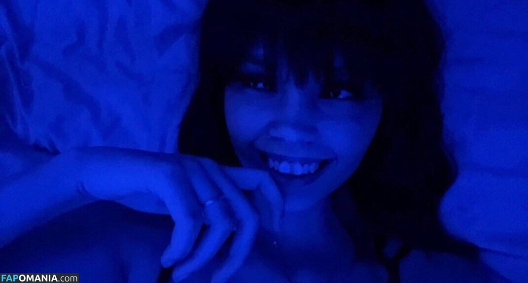 Julia Graham / https: / teasingmoon / teasingmoon... / temptedevil / temptedevil... Nude OnlyFans  Leaked Photo #13