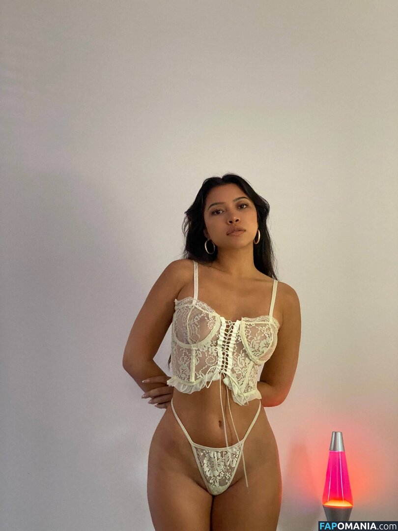 Julia Kelly / missjuliakelly Nude OnlyFans  Leaked Photo #137