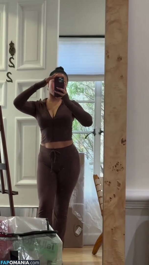 Julia Kelly / missjuliakelly Nude OnlyFans  Leaked Photo #887