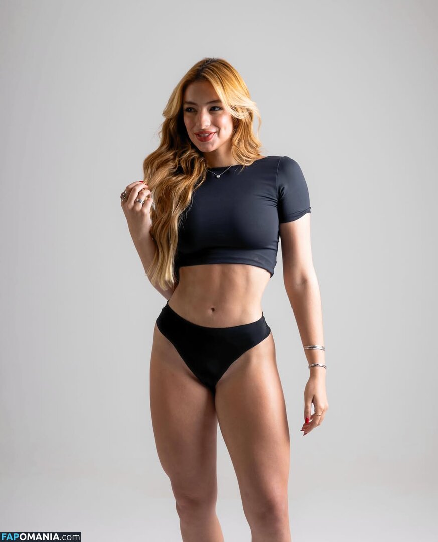 Julia Puzzuoli / juliapuzzuoli Nude OnlyFans  Leaked Photo #3