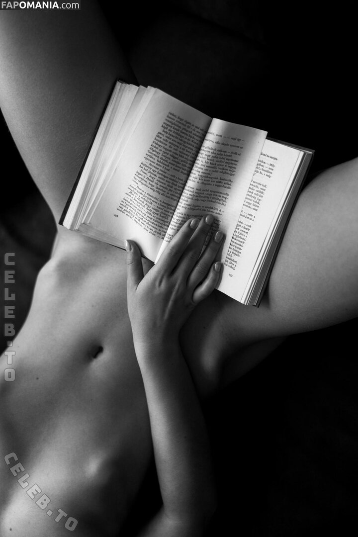 Julia Zubova / realjuliazu Nude OnlyFans  Leaked Photo #2