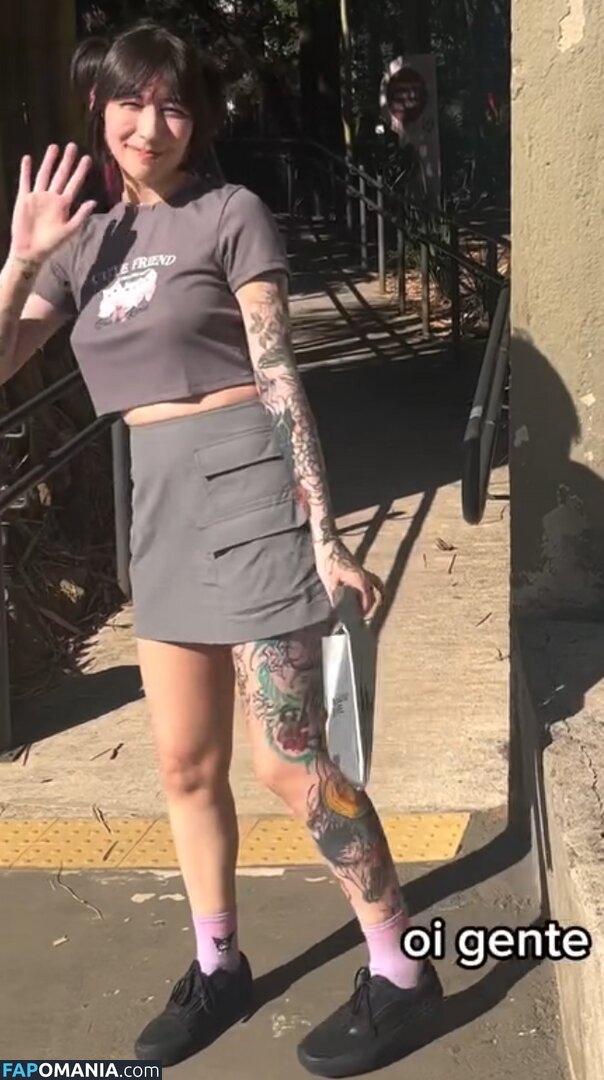 Juliacmio / julia.pic Nude OnlyFans  Leaked Photo #6