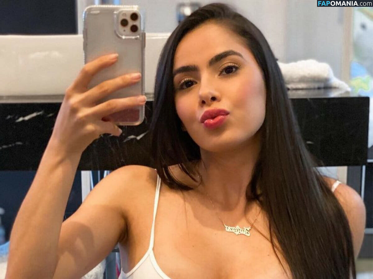 juliana_bonde / julianabonde Nude OnlyFans  Leaked Photo #3