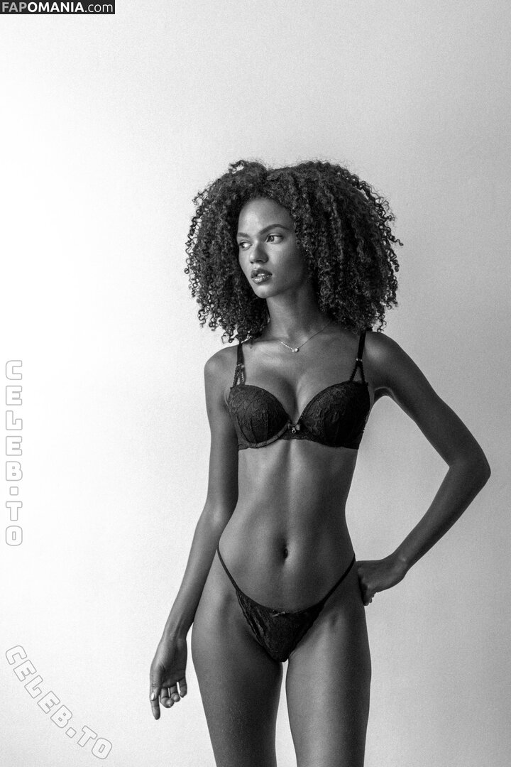 Juliana Nalu / https: / juliananalu / naluando / nalujuliana Nude OnlyFans  Leaked Photo #314