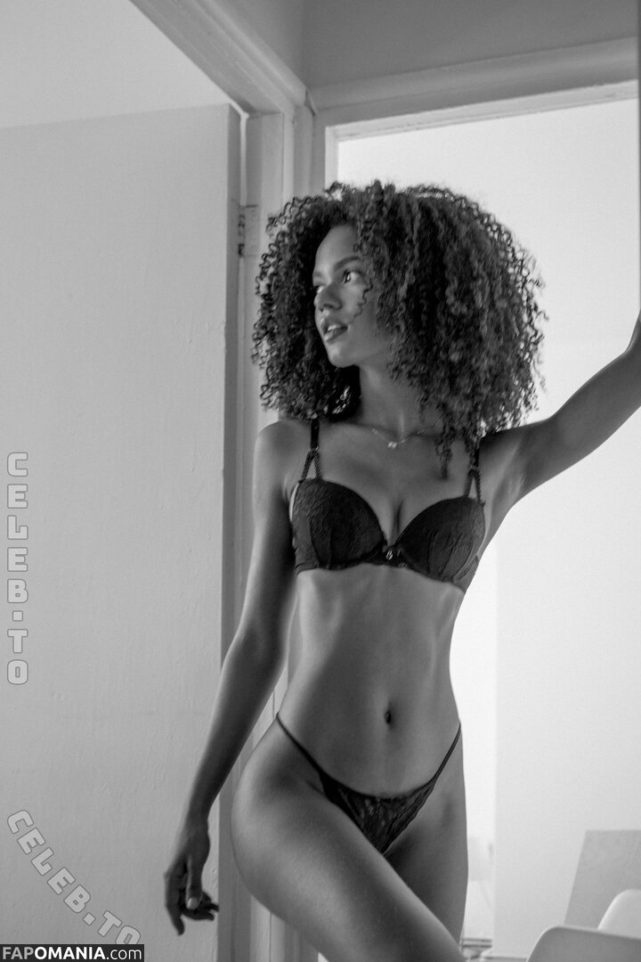 Juliana Nalu / https: / juliananalu / naluando / nalujuliana Nude OnlyFans  Leaked Photo #315