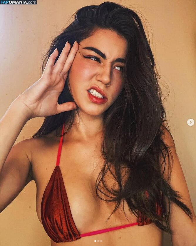 Juliane Carvalho / julianecarvalh0 / julianecarvalho Nude OnlyFans  Leaked Photo #3
