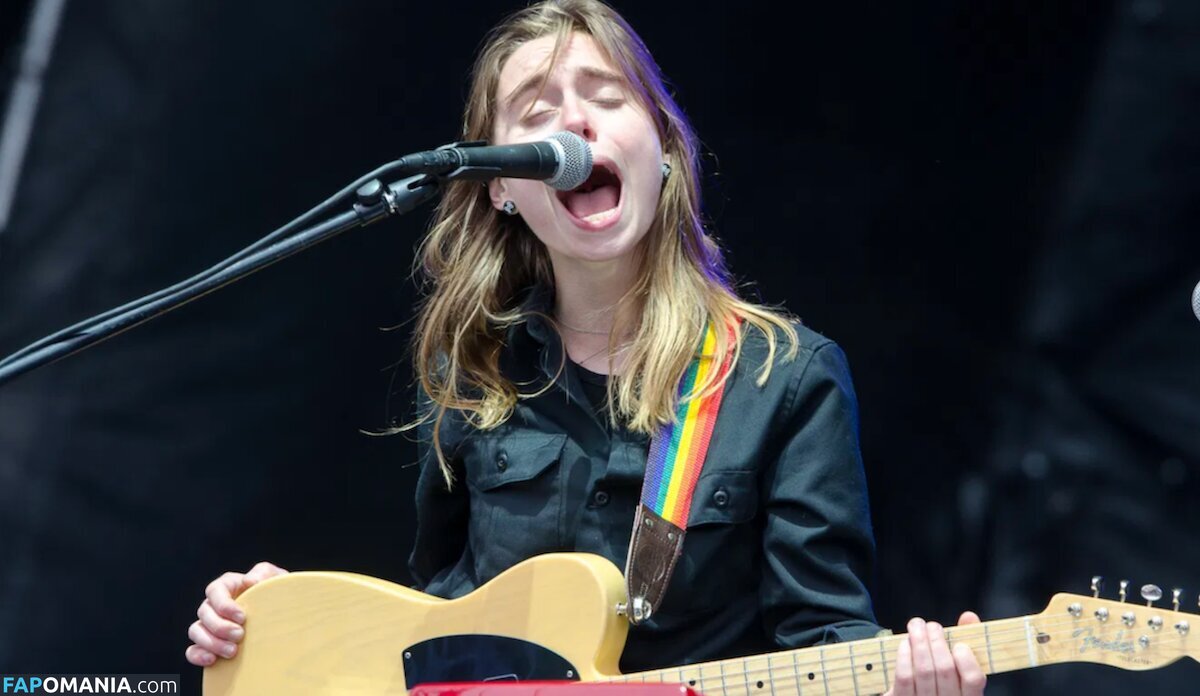 Julien Baker / julienrbaker Nude OnlyFans  Leaked Photo #5